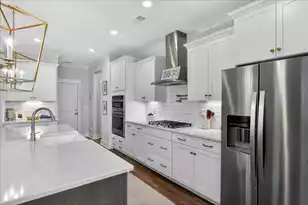 429 Rowley Ln, Summerville, SC 29486 - Photo 7