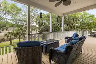 2324 Darts Cove Way, Mount Pleasant, SC 29466 - Photo 33