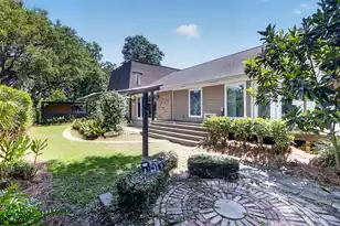18 Old English Dr, Charleston, SC 29407 - Photo 5