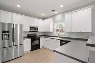 111 Tandil Ct, Summerville, SC 29483 - Photo 11