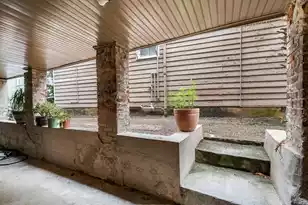 42 Vanderhorst St, Charleston, SC 29403 - Photo 31