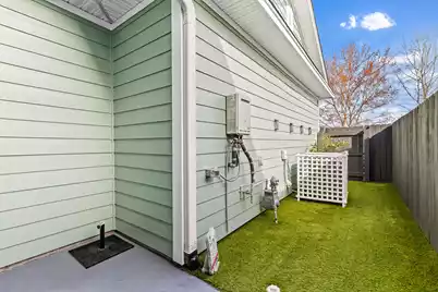 2068 Promenade Court, Mount Pleasant, SC 29466 - Photo 23