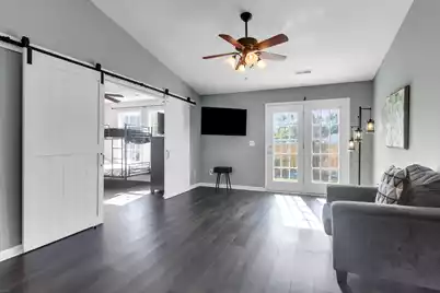 329 Reagan Drive, Summerville, SC 29486 - Photo 13