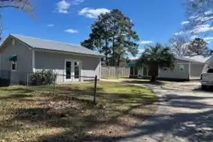 2222 Lakeshore Dr, Manning, SC 29102 - Photo 3