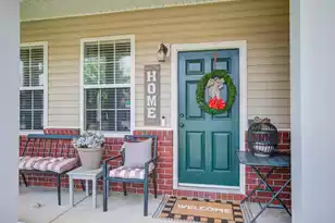423 Glenmore Dr, Moncks Corner, SC 29461 - Photo 5