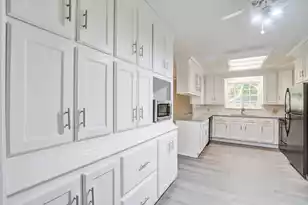2734 Shadow Ln, North Charleston, SC 29406 - Photo 15
