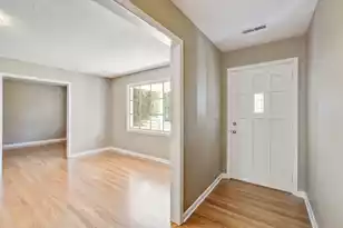 2734 Shadow Ln, North Charleston, SC 29406 - Photo 5