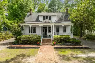 204 4th South Street E, Summerville, SC 29483 - Photo 1