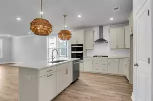 733 Maynard Ln, Summerville, SC 29486 - Photo 7