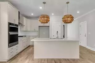 733 Maynard Ln, Summerville, SC 29486 - Photo 9