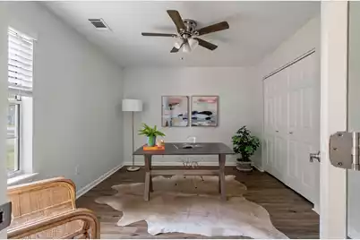 1394 Point Drive W, Mount Pleasant, SC 29466 - Photo 25
