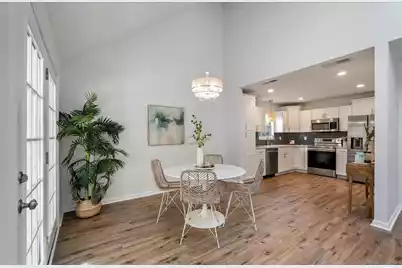1394 Point Drive W, Mount Pleasant, SC 29466 - Photo 17