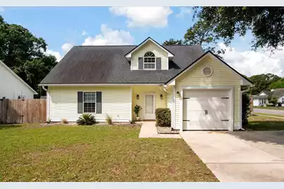 1394 Point Drive W, Mount Pleasant, SC 29466 - Photo 3