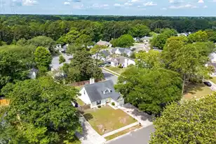 1394 Point Dr W, Mount Pleasant, SC 29466 - Photo 35