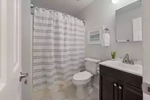 1394 Point Dr W, Mount Pleasant, SC 29466 - Photo 29