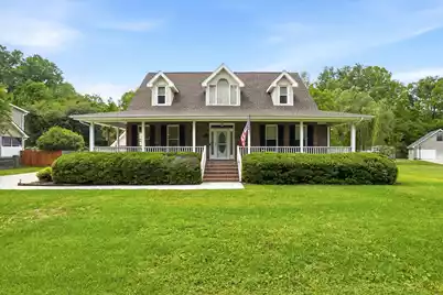 1539 Cedar Avenue, Moncks Corner, SC 29461 - Photo 1