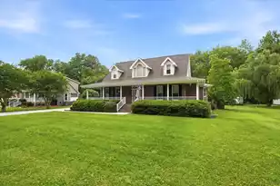 1539 Cedar Ave, Moncks Corner, SC 29461 - Photo 5