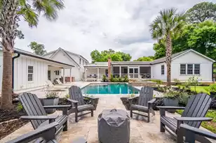 1010 Lansing Dr, Mount Pleasant, SC 29464 - Photo 5
