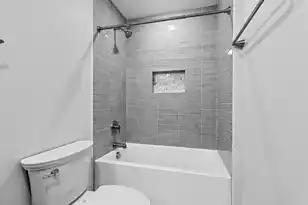 958 Myrtle Ct, Mount Pleasant, SC 29464 - Photo 25