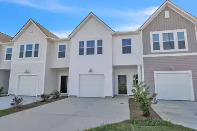 726 Ridgley Drive, Summerville, SC 29486 - Photo 1