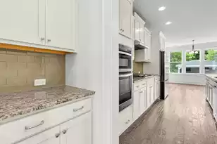 1309 Whisker Pole Ln, Mount Pleasant, SC 29466 - Photo 15