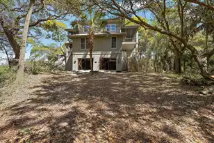 252 Pelican Flight Dr, Dewees Island, SC 29451 - Photo 43