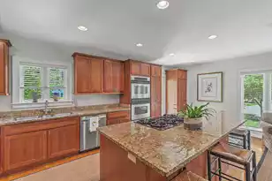 1520 Fairway Dr, Charleston, SC 29412 - Photo 9
