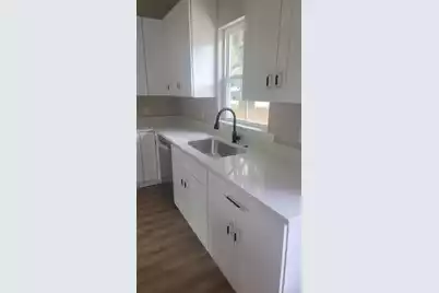 2553 Taylor Street, North Charleston, SC 29406 - Photo 5