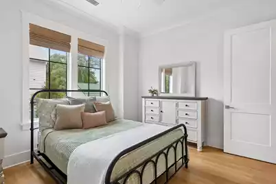 924 Pitt Street, Mount Pleasant, SC 29464 - Photo 37