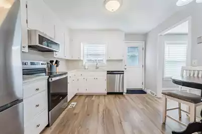 950 Cottingham Drive, Mount Pleasant, SC 29464 - Photo 11