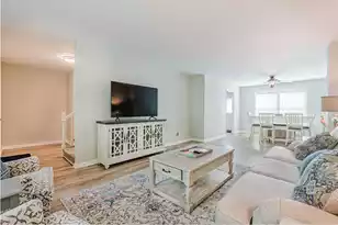 950 Cottingham Dr, Mount Pleasant, SC 29464 - Photo 3