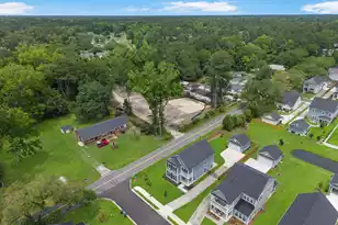 101 Gray Pne Ln, Summerville, SC 29483 - Photo 3