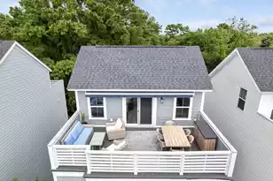 539 Cooper Village Ln, Mount Pleasant, SC 29464 - Photo 5