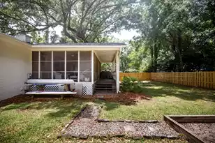 819 Abcaw Way, Mount Pleasant, SC 29464 - Photo 9