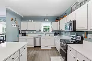 1594 Church Street E, Bonneau, SC 29431 - Photo 7