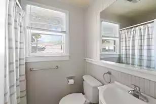 210 Line St, Charleston, SC 29403 - Photo 11