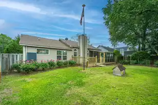 1383 Downsberry Dr, Mount Pleasant, SC 29466 - Photo 35