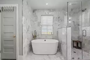 75 Smith St #B, Charleston, SC 29401 - Photo 23
