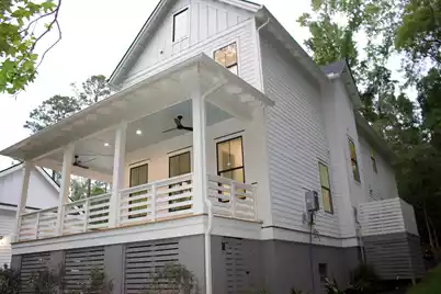 215 Marion Avenue, Summerville, SC 29483 - Photo 3