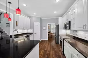 4048 Plantation House Rd, Summerville, SC 29485 - Photo 17