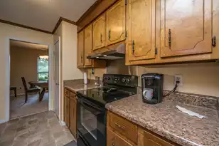 105 James Rd, Summerville, SC 29486 - Photo 11
