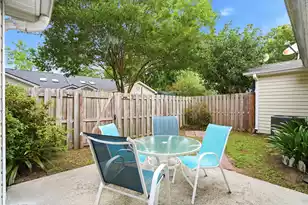 1689 Dexter Ln, Charleston, SC 29412 - Photo 25