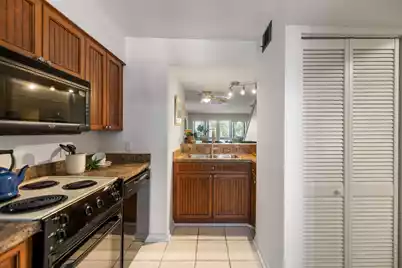 35 Mariners Cay Drive W, Folly Beach, SC 29439 - Photo 7