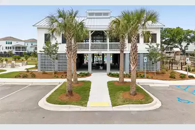 1566 Lakeshore Drive N, Mount Pleasant, SC 29466 - Photo 39