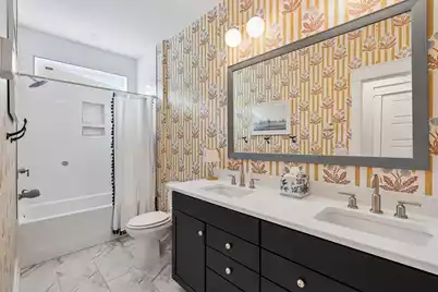 1566 Lakeshore Drive N, Mount Pleasant, SC 29466 - Photo 25