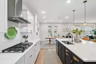 1566 Lakeshore Dr N, Mount Pleasant, SC 29466 - Photo 13