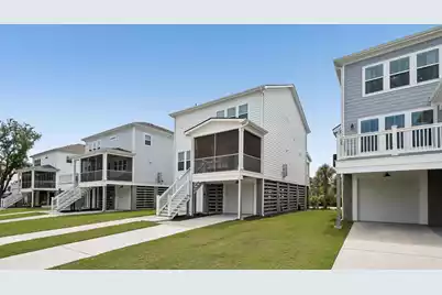 1566 Lakeshore Drive N, Mount Pleasant, SC 29466 - Photo 33