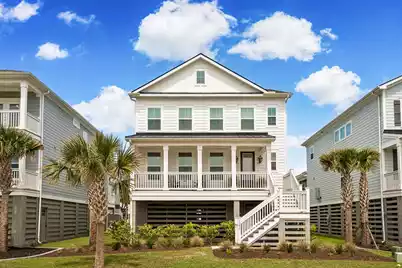 1566 Lakeshore Drive N, Mount Pleasant, SC 29466 - Photo 1