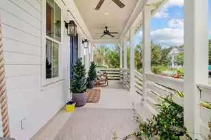 3849 Fifle St, Mount Pleasant, SC 29466 - Photo 9