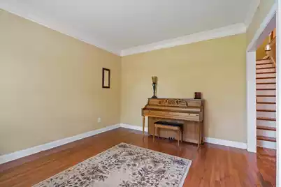 1825 James Gregarie Road S, Mount Pleasant, SC 29466 - Photo 9